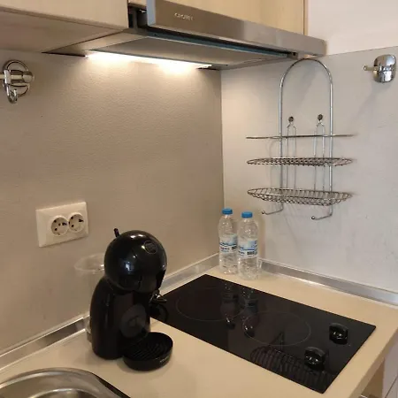 In Dawn Park Deluxe Apartment